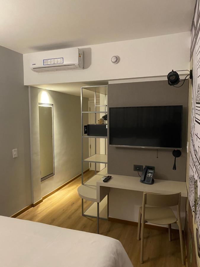 Ibis Styles Buenos Aires Florida Hotel Bagian luar foto